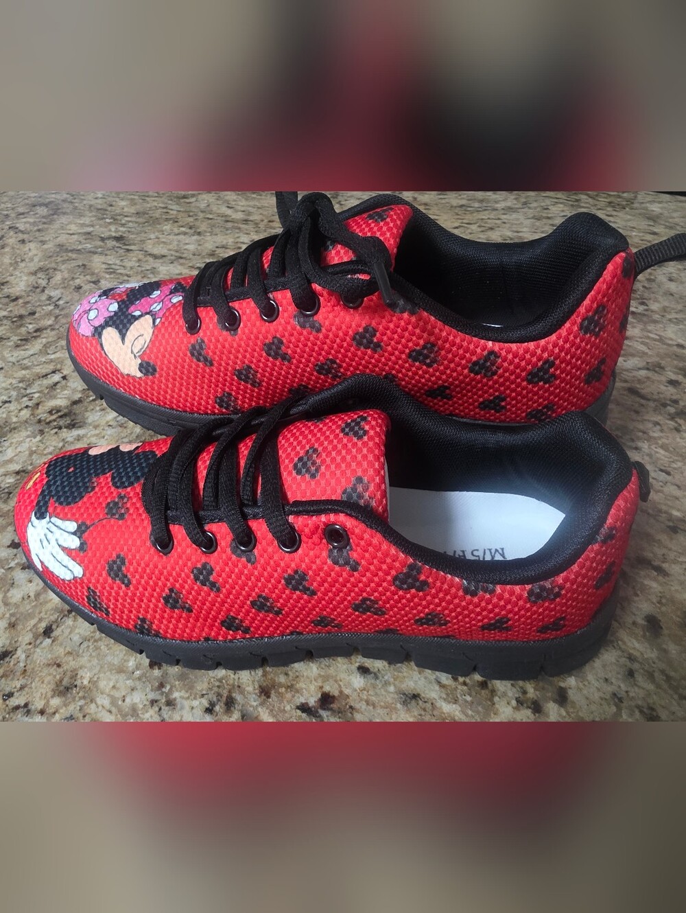 Mickey and Minnie Kissing Sneakers, woman shoes, size 7, 5 Boys Eu 38 Unisex